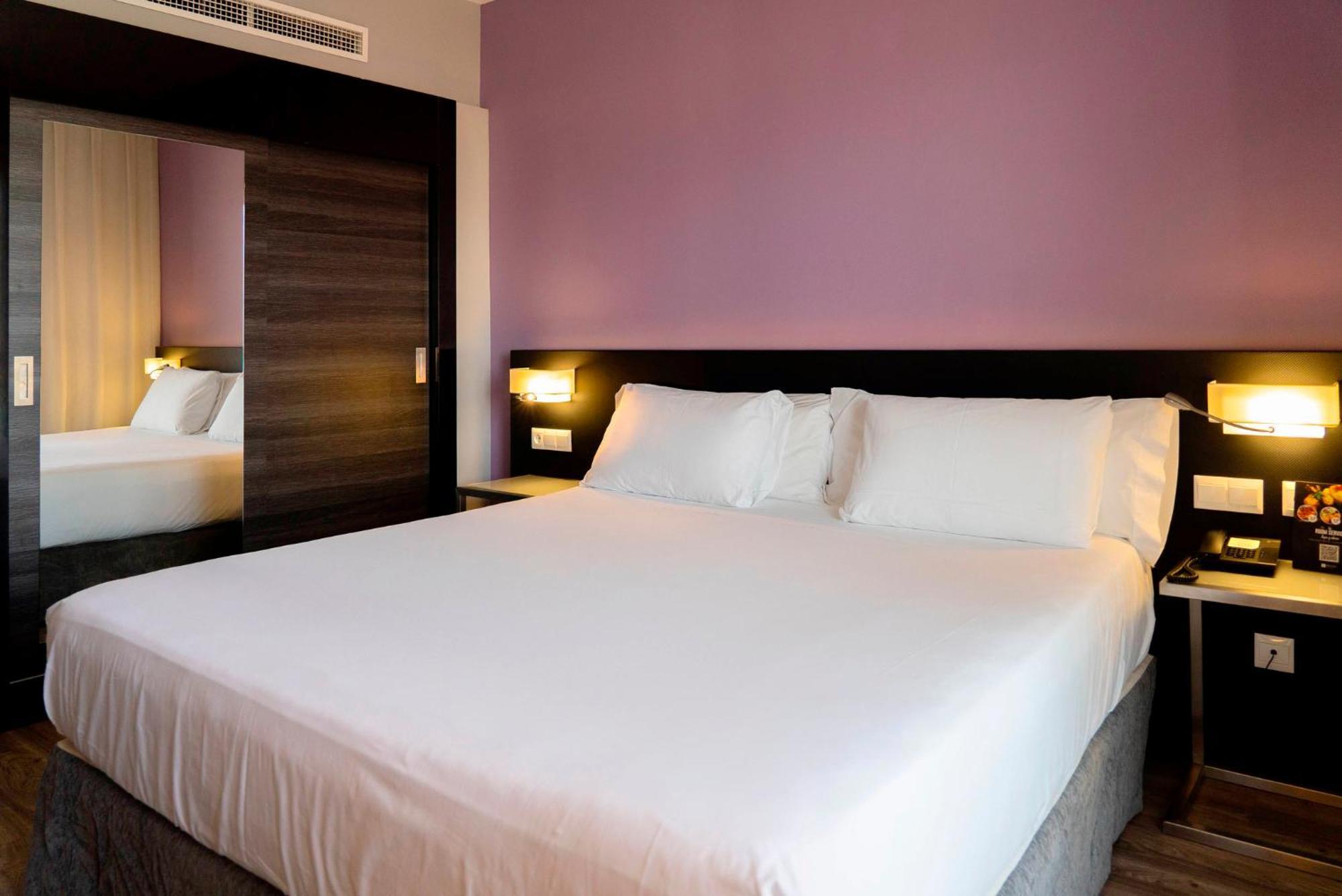 Sercotel Cordoba Medina Azahara Buitenkant foto