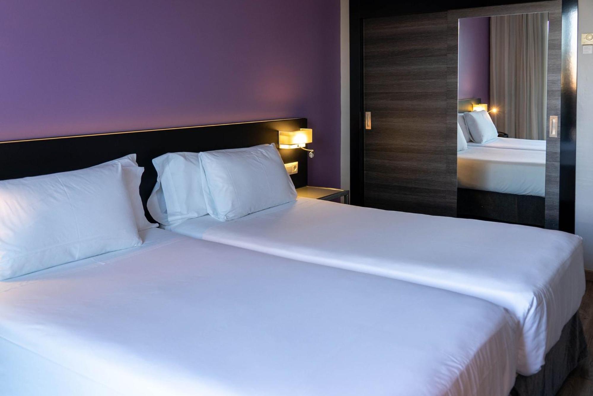 Sercotel Cordoba Medina Azahara Buitenkant foto