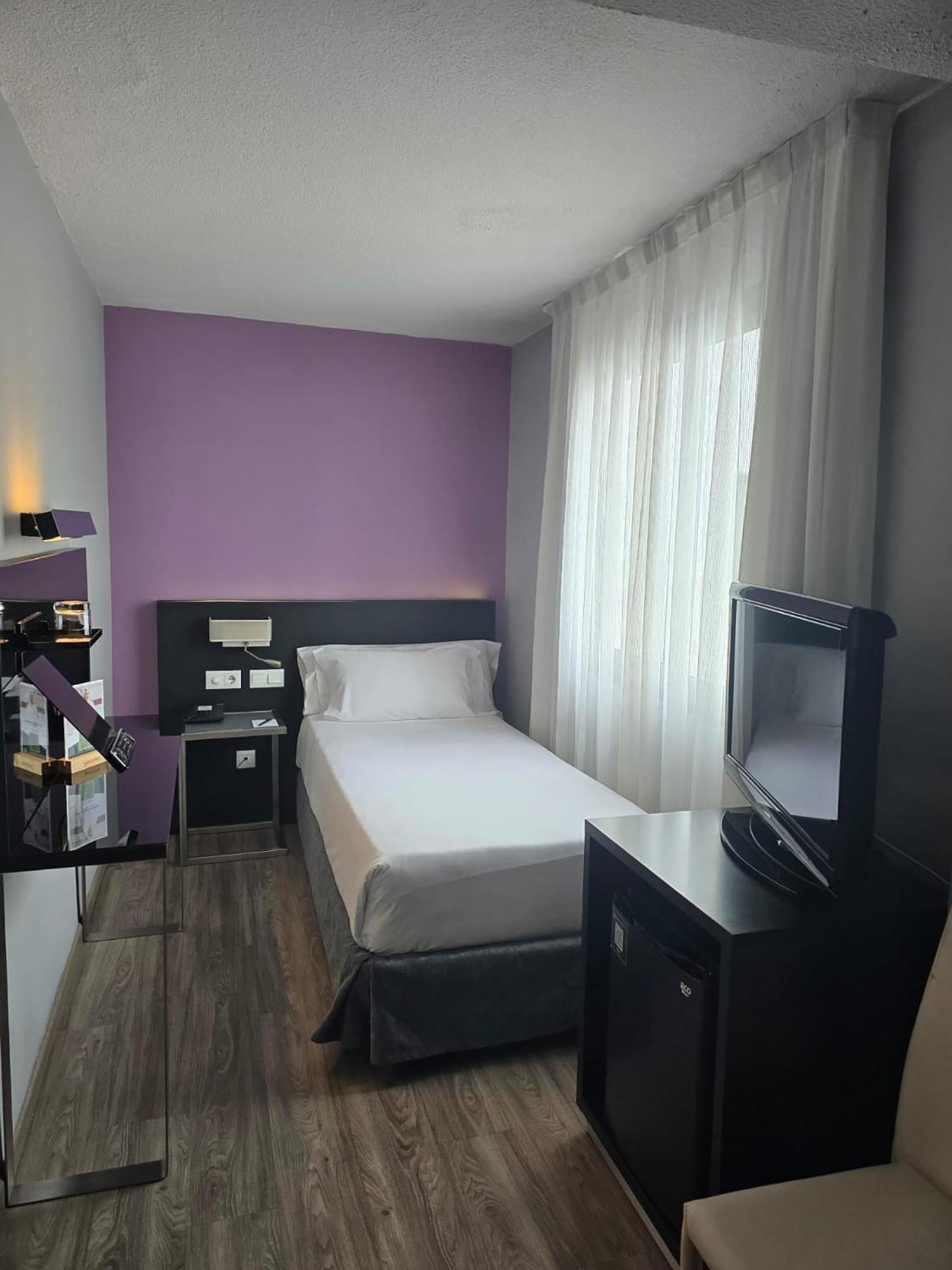Sercotel Cordoba Medina Azahara Buitenkant foto